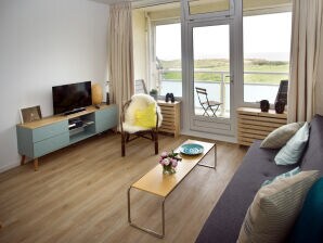 Ferienhaus Acogedor apartamento con vistas al mar en el segundo piso.