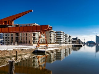 Blick über den neuen Hafen in Bremerhaven