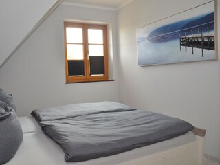 Schlafzimmer 2