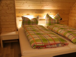 Schlafzimmer 2 ebenfalls mit Doppelbett