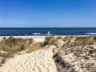 Weg zum feinsandigen Strand
