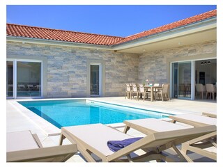 Maison de vacances Pinezići (Krk) Enregistrement extérieur 10