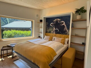 Schrankbett ausgeklappt