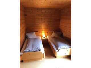 Schlafzimmer 5