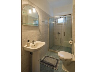 Apartment Kamilari Features 9