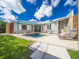 Villa Sainte-Luce Outdoor Recording 1