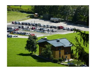 Haus Bergblick in Rauris -Parkplatz Hochalmbahn