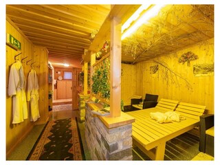 Ruheraum  mit Sauna, Dampfbad und Kneipp-Becken