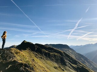 5CDB1290-7AF7-40A8-A1C5-EAFD43FFE572