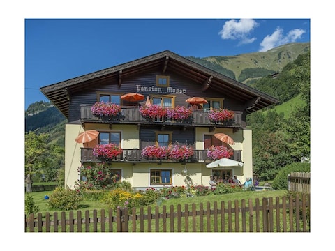 Apartment Moser-Meiling, Pension