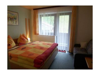 Doppelzimmer mit Balkon