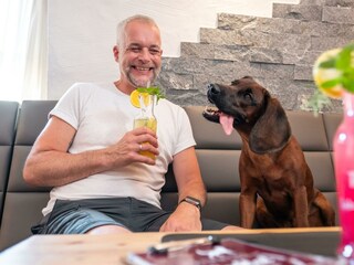 Grimming_mit dem besten Freund-min