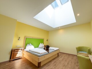 303 - 20240810-DSCF3329-min