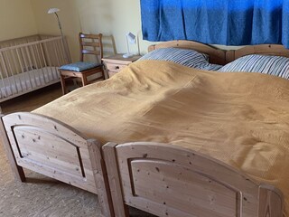 20250411_142856892_iOS