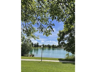 Der malerische Schlosssee in Salem