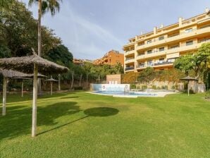 Apartment with communal pool in Mijas