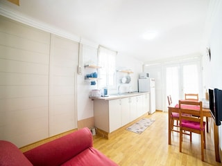 Holiday house Valle de San Lorenzo Features 15