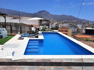 Vakantiehuis Valle de San Lorenzo Buitenaudio-opname 19
