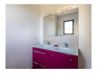 Villa Carqueiranne Features 28