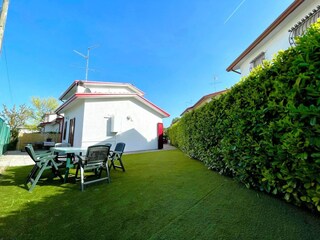 Vakantiehuis Porto Santa Margherita Buitenaudio-opname 2