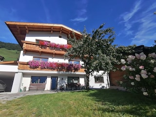 Sommer Außenansicht