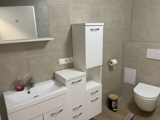 Badezimmer 1