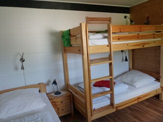 Kinderzimmer 1