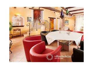 Villa Ladrovići Features 12