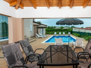 Villa Juricani Environment 28