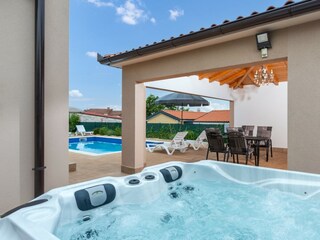 Villa Juricani Environment 32