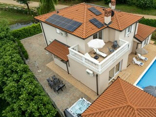 Villa Juricani Environment 39