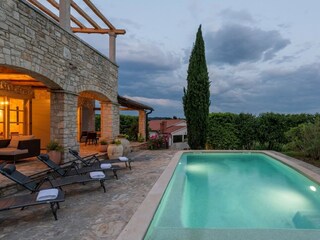 Villa Buzet Outdoor Recording 2