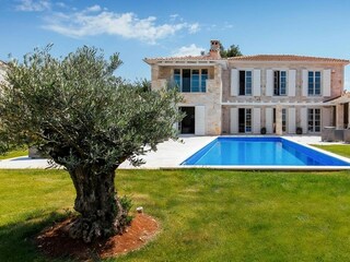 Villa Baderna Environment 32