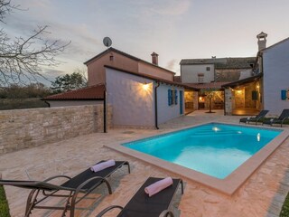 Villa Momjan Outdoor Recording 1