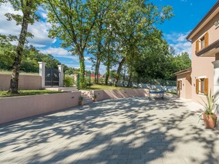 Villa Beram Environment 34