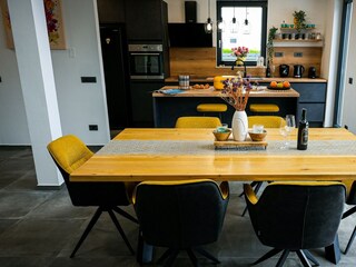 Essbereich und Küche