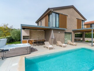 Villa Buići Environment 33