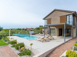 Villa Buići Environment 36