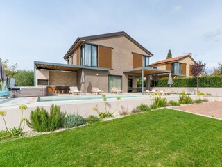 Villa Buići Environment 38