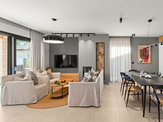 Wohnzimmer und Essbereich