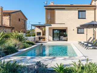 Villa Buići Environment 37