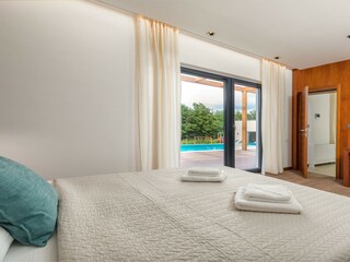 Villa Krsan Features 25