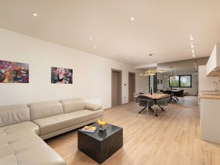 Wohnzimmer und Küche