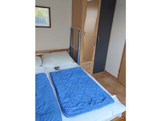 Schlafzimmer2