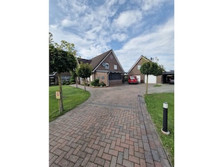 Ferienwohnung ist oben in der Gerage