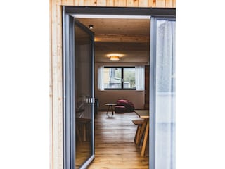 986CCD31-BFD2-4049-8D71-CFD2EAA5F5D1