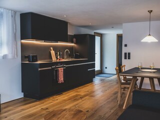 380F19F6-FDB3-47E8-B278-E04BB5641CBE