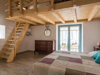 bedroom with loft
