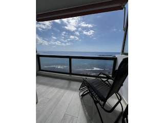 Balkonsicht aufs Meer