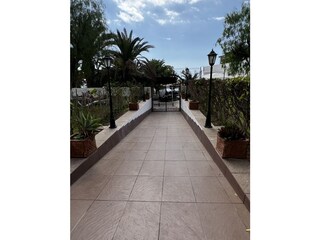 Hotelzugang zur Strandpromenade